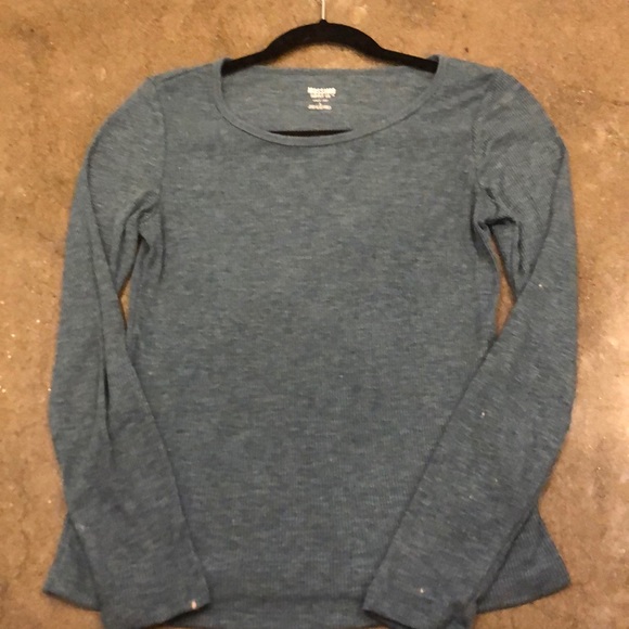 Cute soft teal long sleeve shirt - Picture 1 of 3